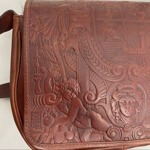 PAOLA DEL LUNGO Tooled Leather Messenger Bag